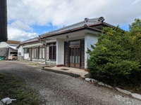 野尻町中心部、広い敷地に10SDK　民泊にも向いてます